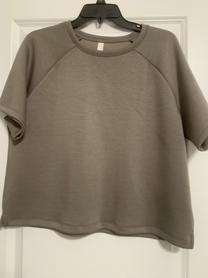 Stylus women s mocha top large, NWOT