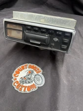 Harley Davidson AM/FM Stereo Cassette Deck Radio 2000 Electraglide 76146-98