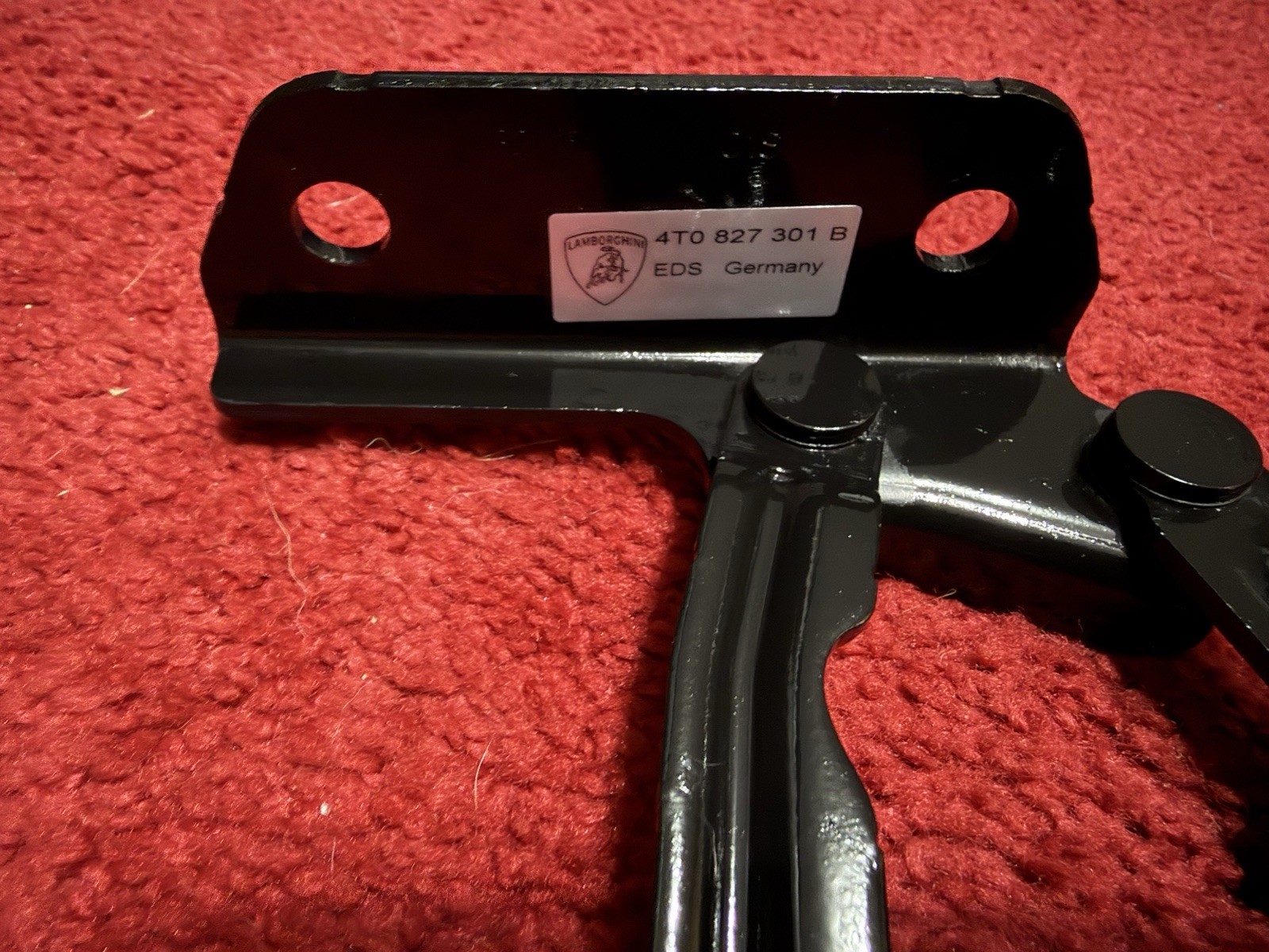 Lamborghini Huracan Coupe Rear  Engine Bonnet Hood Hinge Set