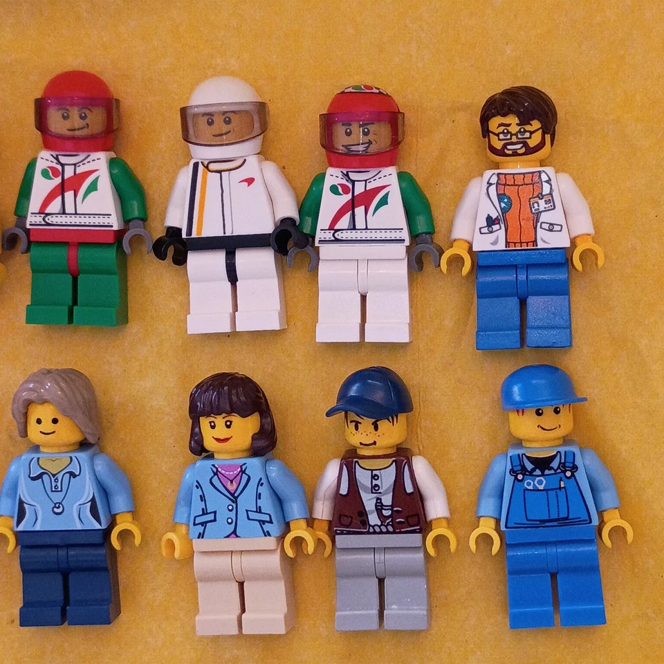 Lego Minifigures City Lot Of 31 Minifigs Police Firefighter Townspeople Robbers - Image 2 of 4