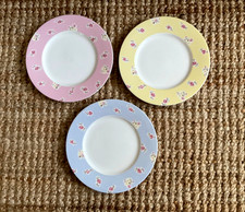 Set of 3 Marks and Spencer Ditsy Floral Super Fine China 8.5 Inch Side Plates