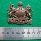 WW1 The Manchester Regiment  Officers Bronze Cap Badge Blade Fixing