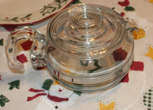 PYREX Flameware 8446B Stovetop Teapot & Lid 6 Cup Clear Glass Kettle Vtg USA