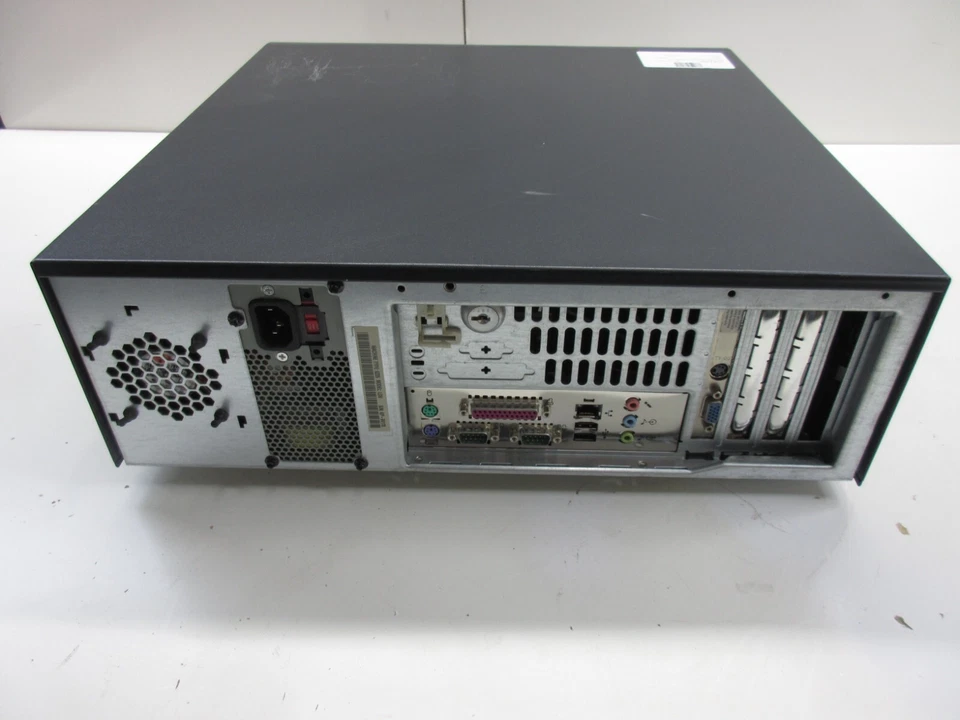 IBM IntelliStation E Pro 6226-LDU Intel Pentium 4 2GHz 512MB NO HDD - Image 4 of 4