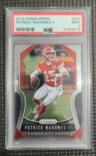 2019 Panini Prizm #210 Patrick Mahomes II PSA 9 MINT - Chiefs 376