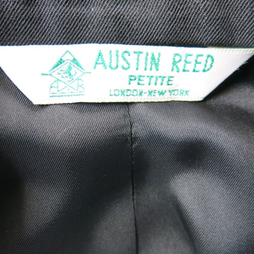 AUSTIN REED PETITE Wool Blazer/Jacket Size 10 Petite Gold Buttons Black Career - Picture 4 of 6