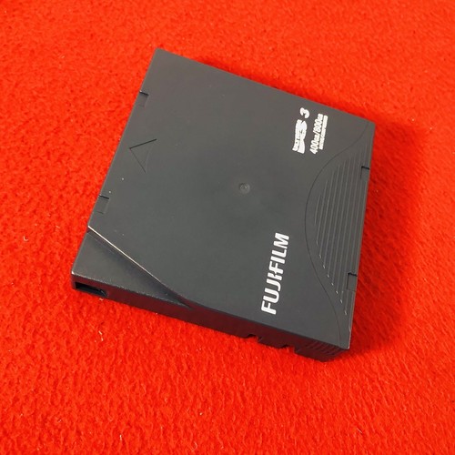 FUJIFILM Blank Data Tape LTO ULTRIUM 3 400GB 800GB DATA CARTRIDGE - Afbeelding 8 van 10