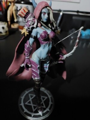 DAMA SYLVANAS VENTOLESTO WARCRAFT ACTION FIGURE 14CM VIDEOGAME STATUA COLLECTION