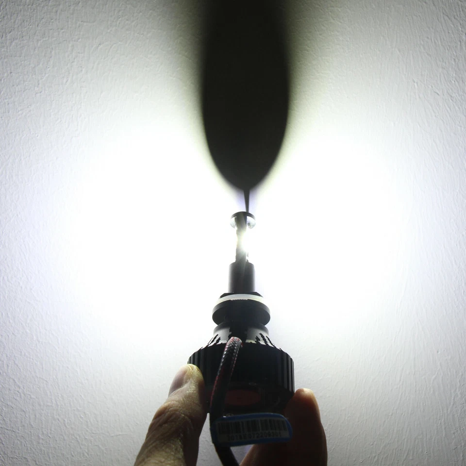 Lámpara de repuesto de bombilla antiniebla Allá Lighting UM LED blanca más brillante 880 Foto 3 de 4