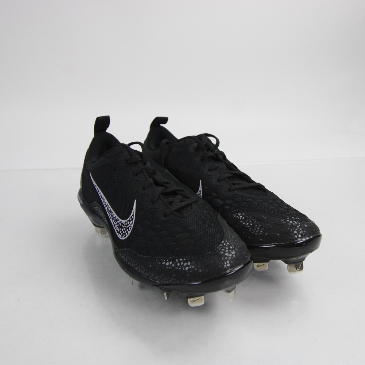 black nike metal softball cleats