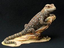 Country Artists - Natural World Collection - MONITOR LIZARD Sculpture - signed