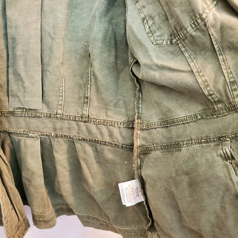 Jaqueta Brave Soul Feminina Tamanho Médio Verde Militar Plissada Traseira Grungecore - Imagem 4 de 4