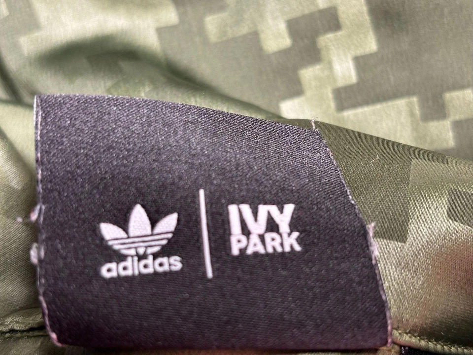 Camisa Adidas x Ivy Park masculina verde média camuflagem botão para cima manga curta HG2398 - Imagem 4 de 4