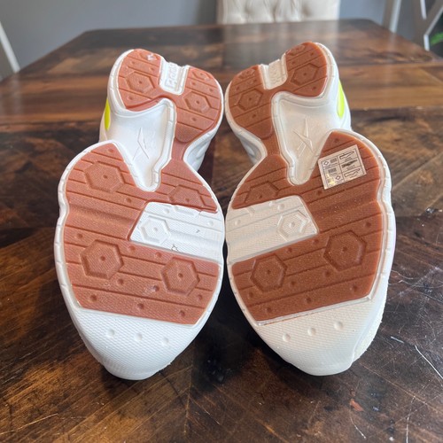 Reebok Girls Royal Turbo Impuls 2 Sneakers White Pink Neon Size 3 Shoes NEW - Picture 12 of 12