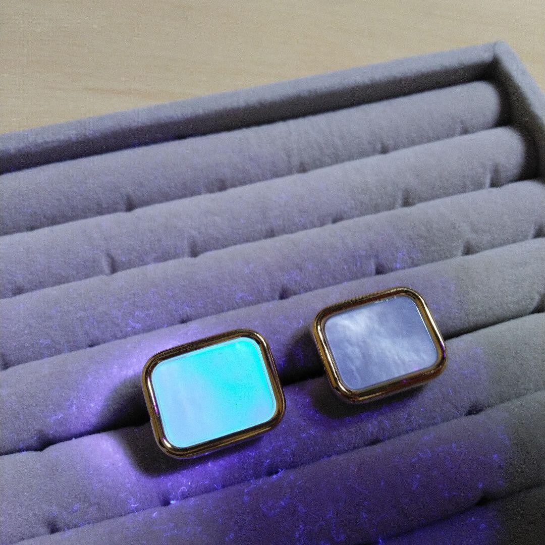 -USED- White Shell Rectangular Cufflinks Button L… - image 4