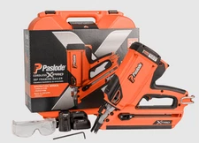 Paslode Cordless XPRO 3-1/4-in 30 Degree Framing Nailer (Battery & Gas) CF325XPR