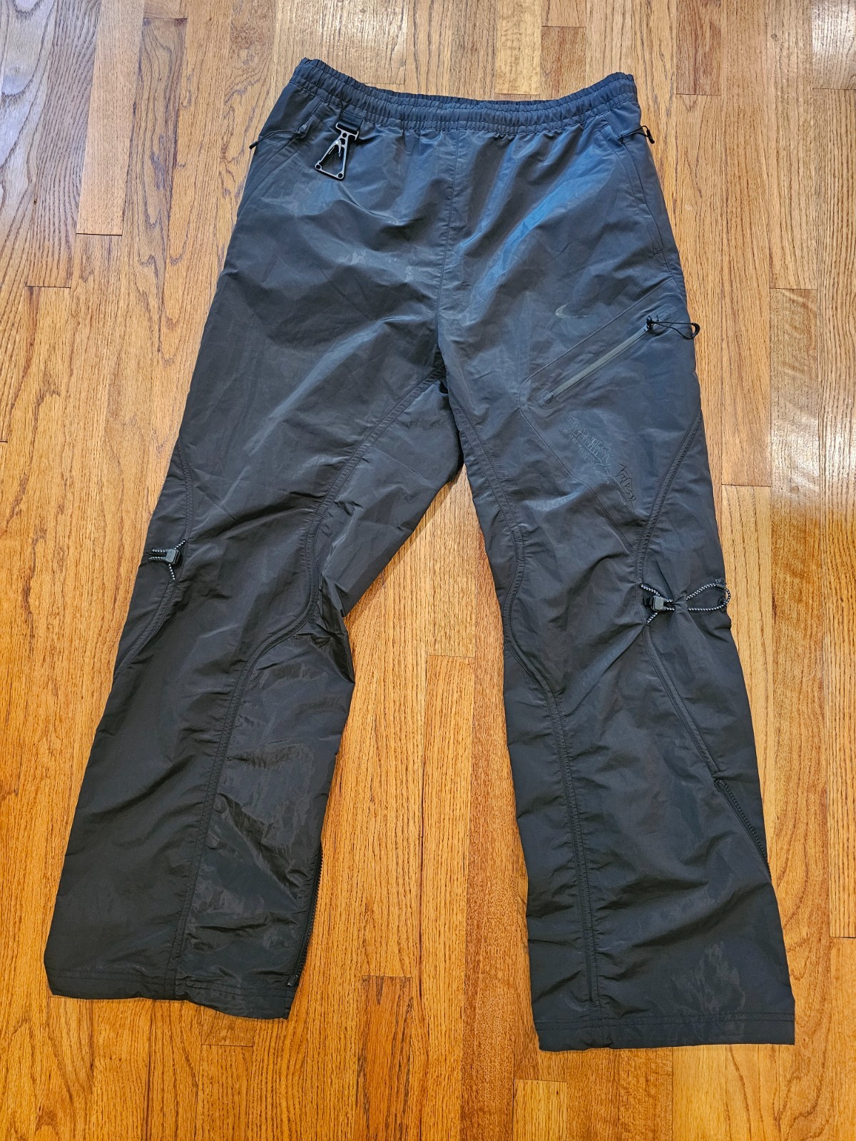 OFF WHITE X NIKE Taglia Large Pantaloni Nike x OFF WHITE Mc Nero (DV4393 010) $350 al dettaglio