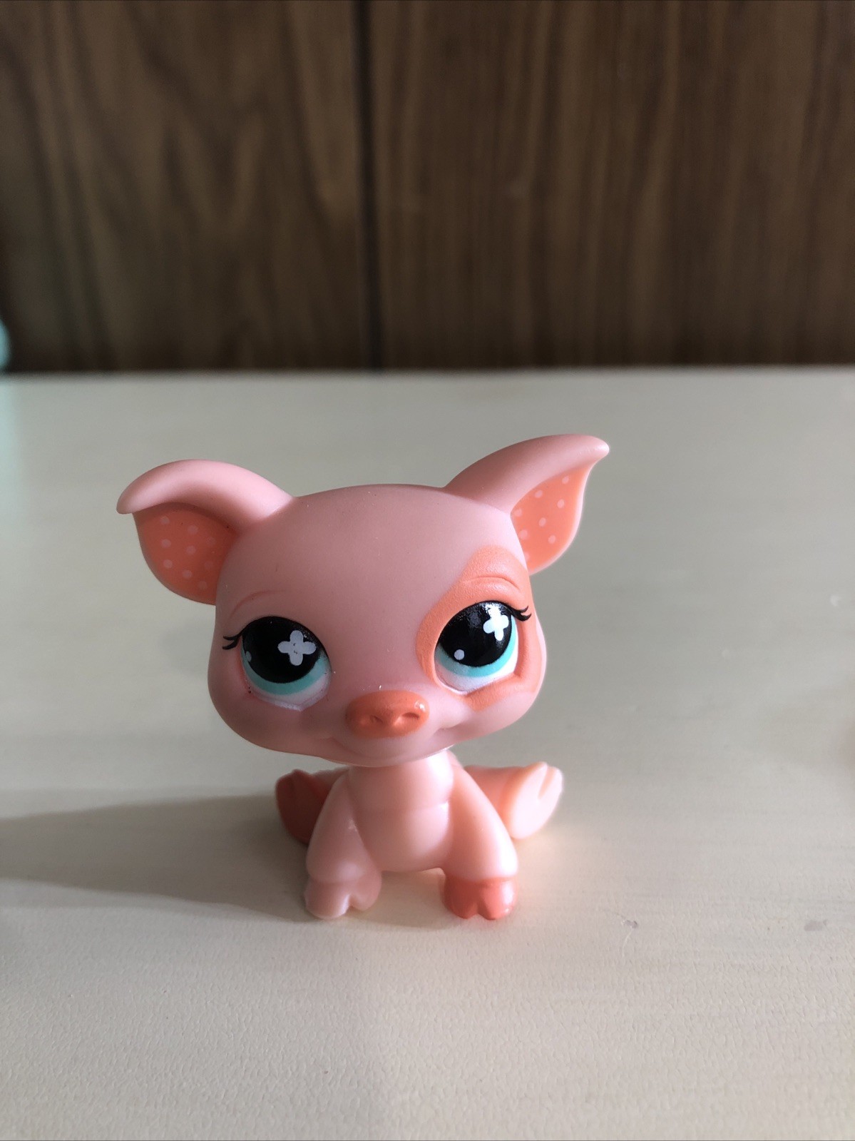LPS Littlest Pet Shop #622 Pink Peach Pig Blue/green Clover Eyes 2006