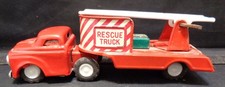 Vintage 1950s SSS Toys Rescue / Ladder Truck Tin Friction Made In Japan 6" Long 