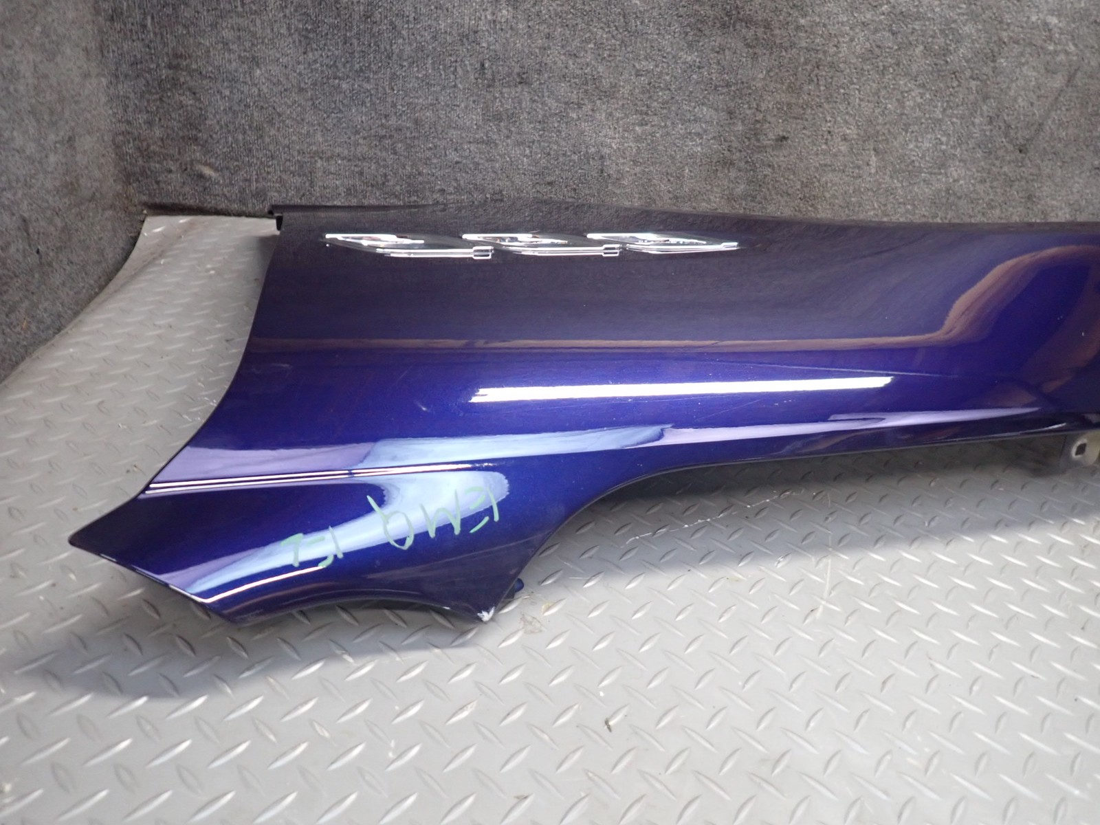 Maserati Quattroporte 2014-2021 Front Left Side panel Blue