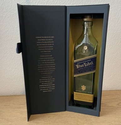 Johnnie Walker Blue Label Scotch Whiskey 750ml Bottle (Empty) With Tassel & Box