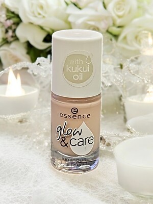 Essence GLOW CARE Nagellack Farbe 01 Care is in the air Creme farbig Nude  