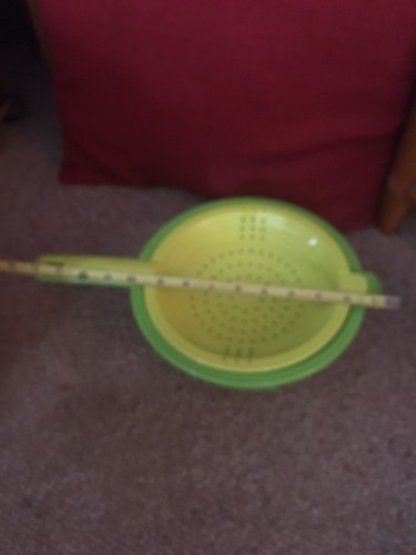 TUPPERWARE LARGE Double Colander 1qt 2 QT Quart Strainer Colander NEW Green/yel - Picture 9 of 10