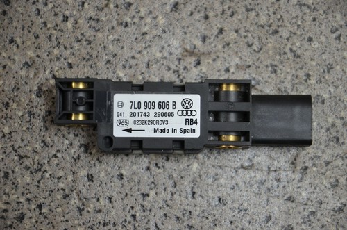 Porsche Cayenne 9PA 955 Crashsensor Airbagsensor Sensor 7L0909606B