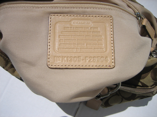 Coach F28504 Signature Bolso de Mano Caqui Claro/Rosa y Conjunto Cartera - Imagen 11 de 21
