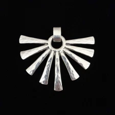 James Avery Sterling Silver Hammered Sunburst Pendant Retired