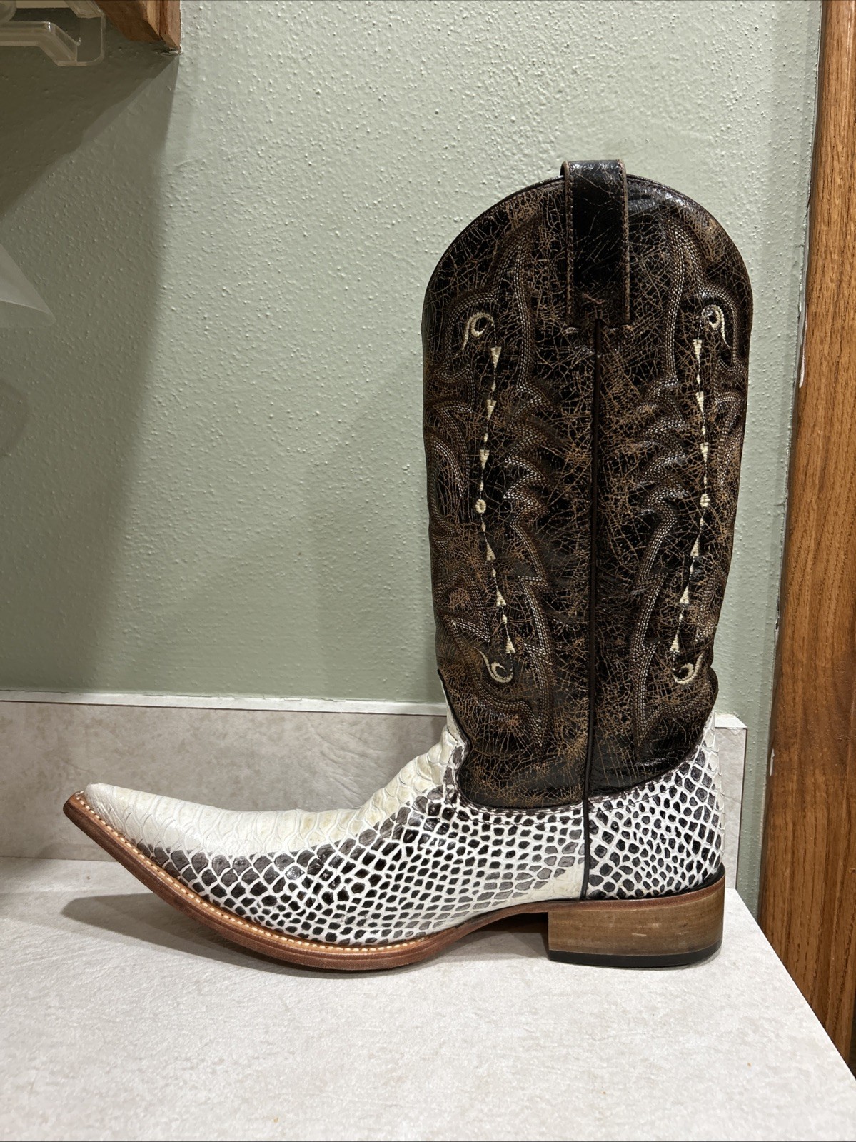 Forastero White Python Reptile Leather Boots Cowb… - image 9