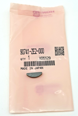 #ad HONDA Woodruff Key GX240 GX270 GX340 GX390 GX620 90741 ZE2 000 Genuine OEM $9.95