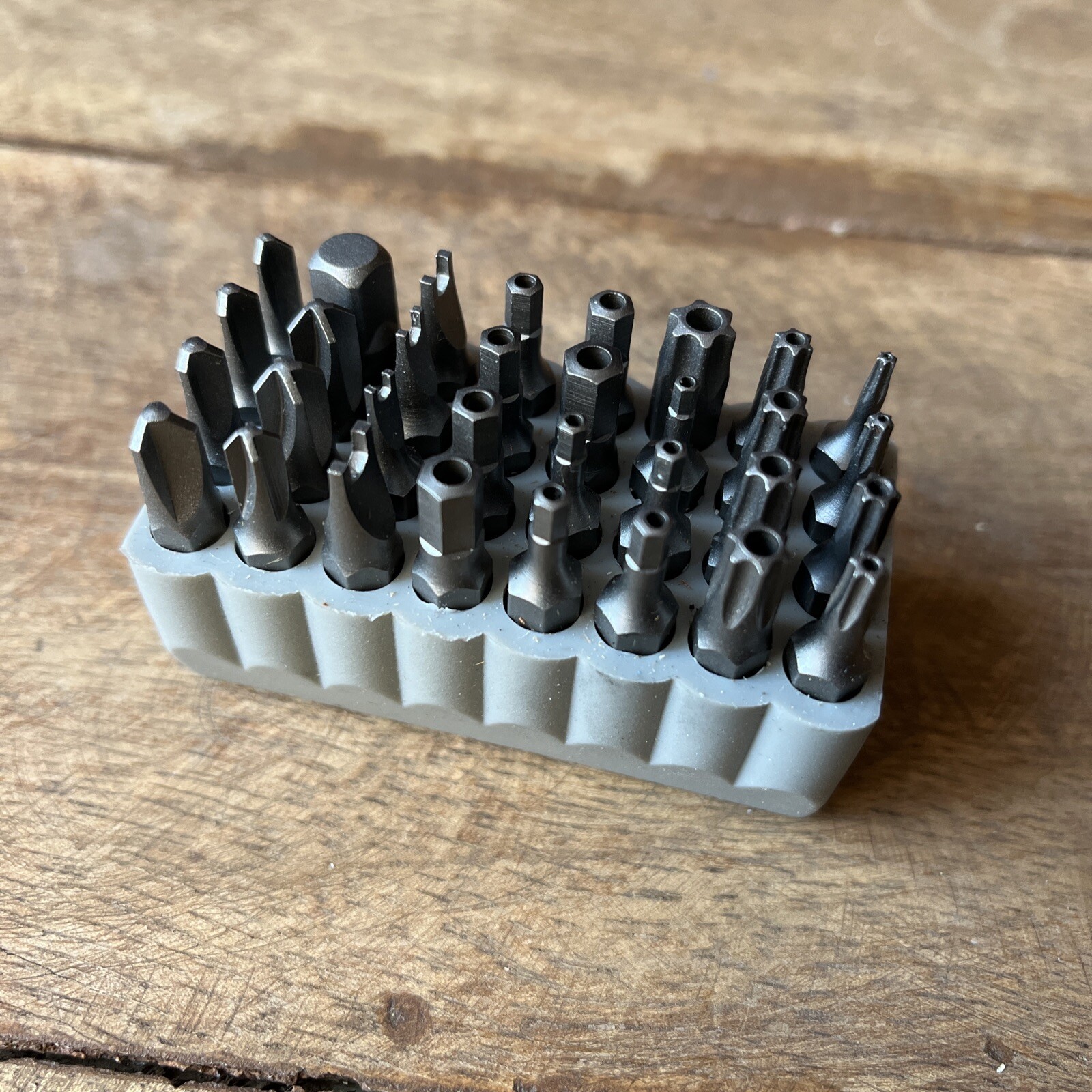 Klein Tools 32525 Tamperproof Bit Set, 32 Piece | eBay