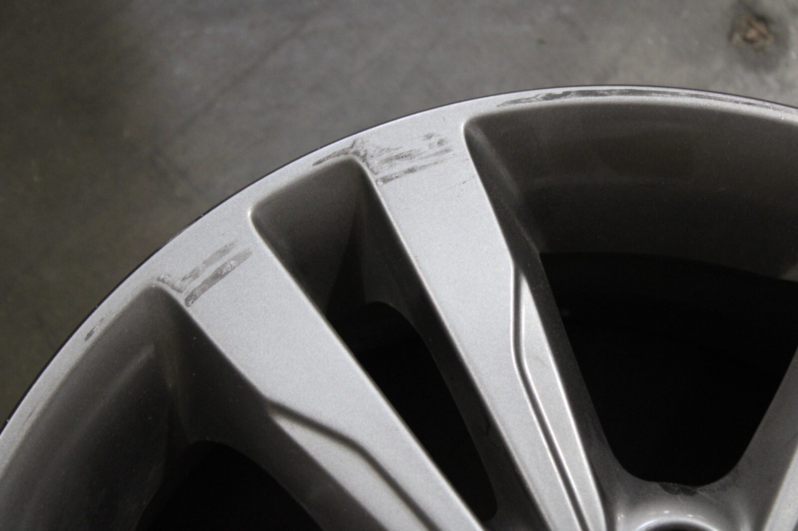 17 18 Hyundai Elantra OEM Wheel Rim 16x6.5 16