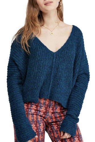 Moonbeam V-Neck Sweater Size 