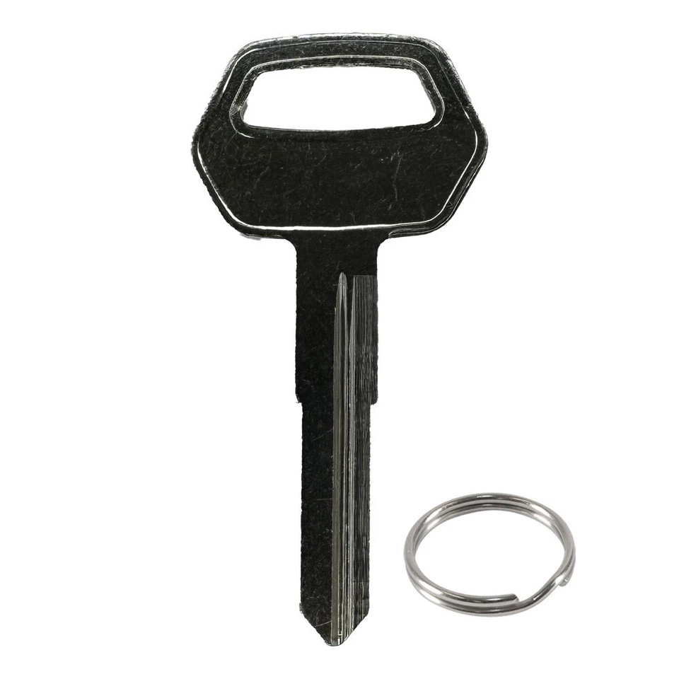 Llave en blanco sin cortar para vehículos Saab 900 y 99 1981-1993 sin transpondedor SAA1-M Foto 2 de 4