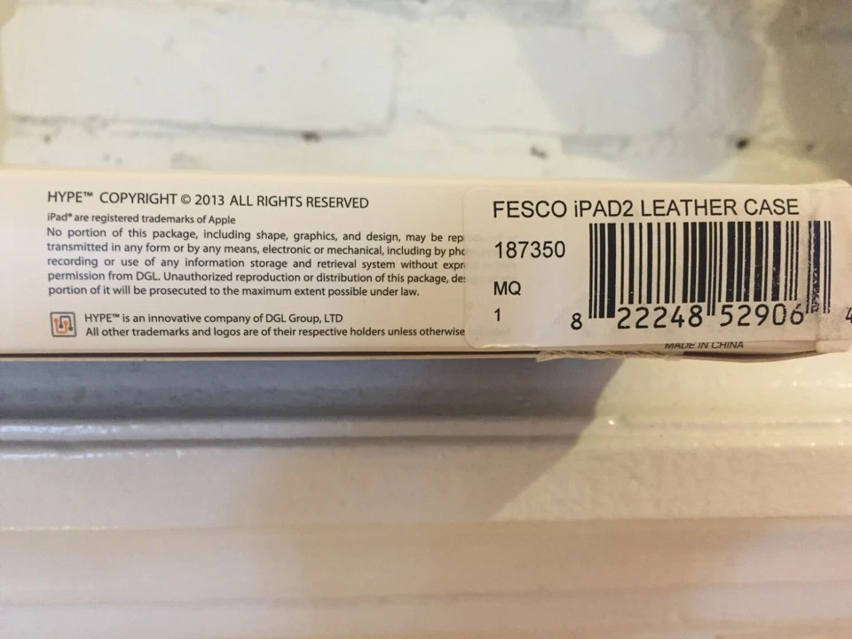 360 Degree Rotating Leather Swivel Stand Case Cover For Apple iPad 2 / 3 / 4 - Image 2 of 4