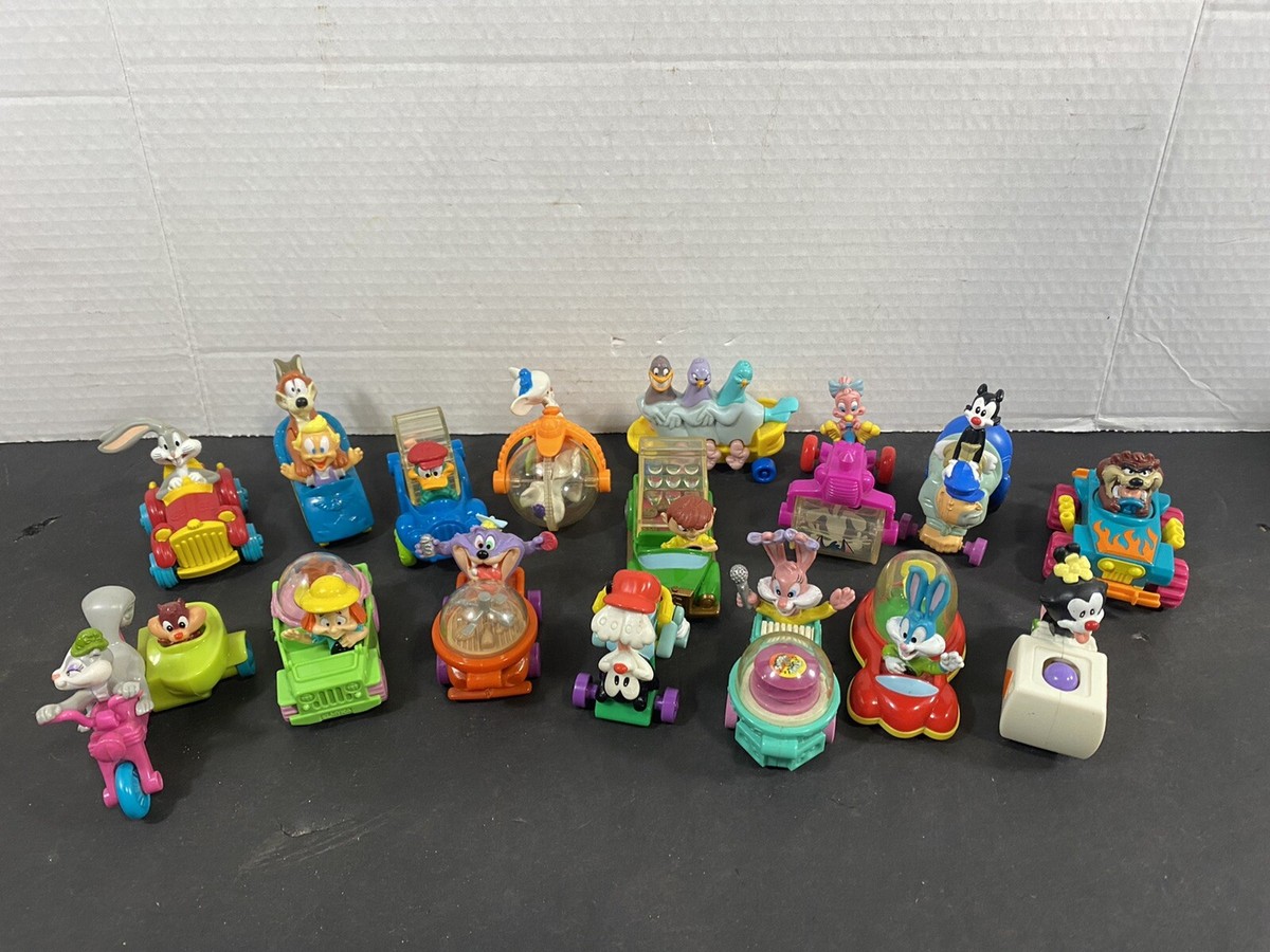 Warner Brothers 1992/1993 McDonalds Happy Meal Toys Figure Lot of