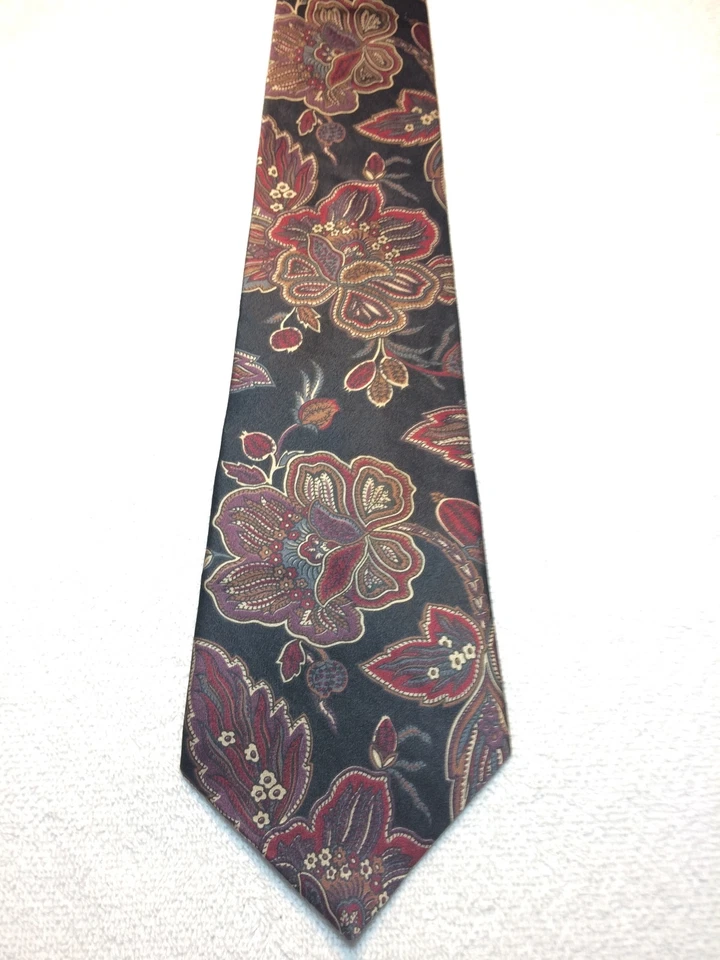 OSCAR DE LA RENTA MENS TIE 3.75 X 59 BLACK WITH COLORFUL FLORAL RED GOLD - Image 2 of 4