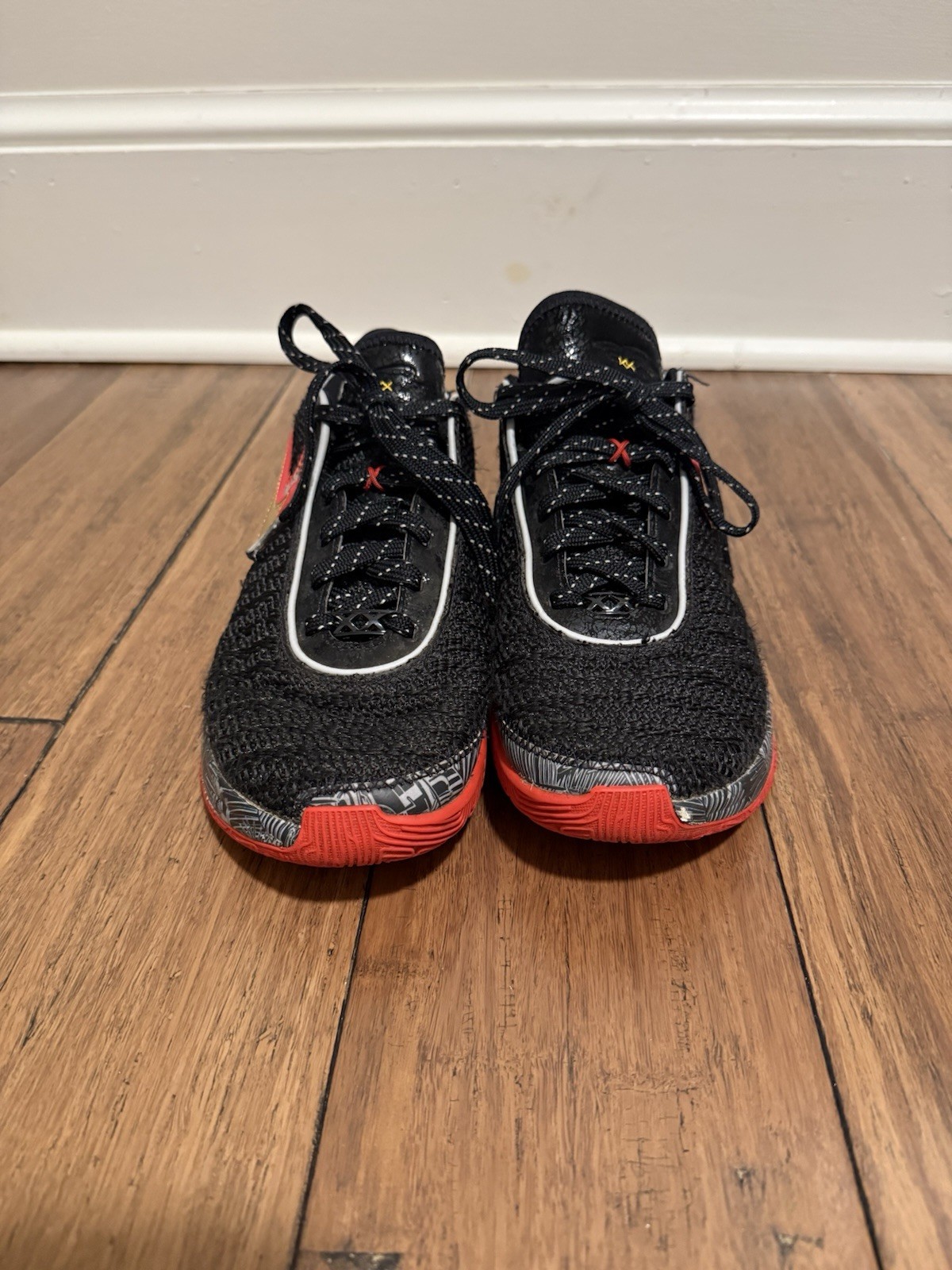 Nike LeBron 20 Trinity XX Miami Heat Sneakers Youth 5.5 Women’s 7/7.5 Shoes thumbnail 3