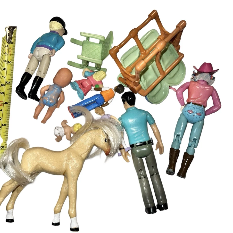 Lote de muebles figuras caballo silla alta gemelos muñecas bebé familia amorosa Foto 3 de 4