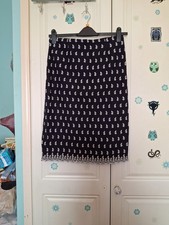 Nina Murati Size M Navy Pencil Skirt With White Embroidered Flowers