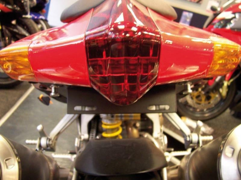 Support de plaque R&G RACING Aprilia RSV 04-08 Tuono 1000 06-08