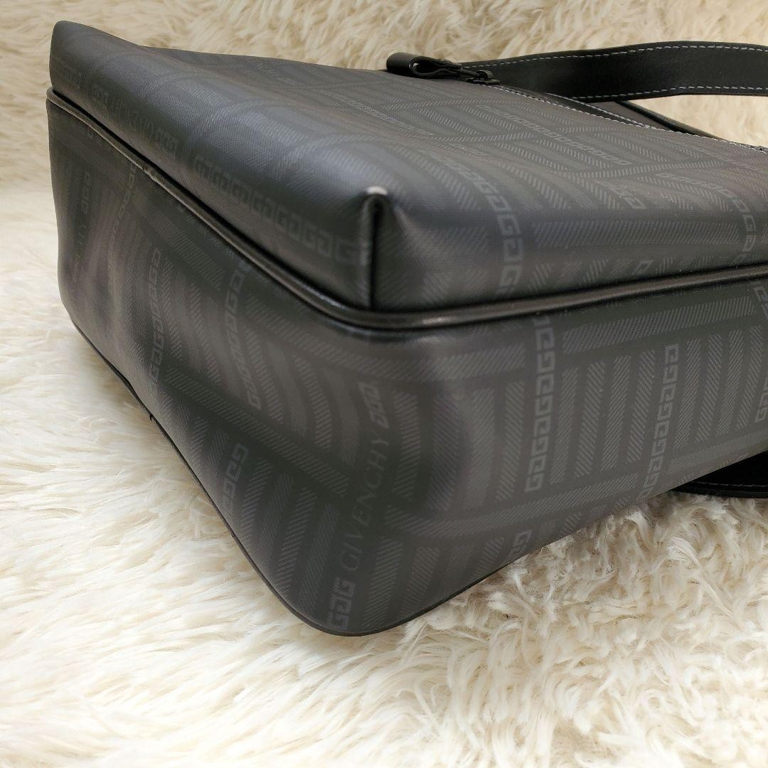 GIVENCHY Men's Logo Shoulder Bag Crossbody thumbnail 4