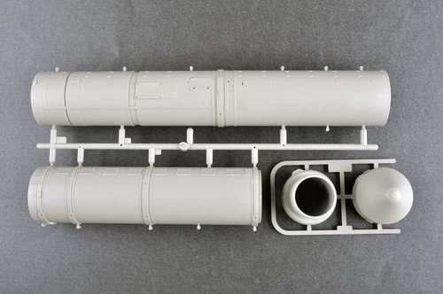 Trumpeter 01082 1/35 15U175 TEL OF RS-12M1 TOPOL-M ICBM COMPLEX - Imagen 3 de 12