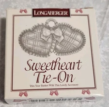 Longaberger Sweetheart Tie-On 1997 basket Pewter Heart