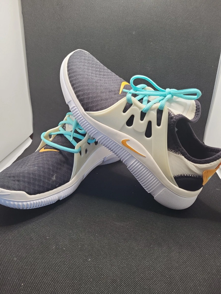 Nike women's top acalme sneaker white