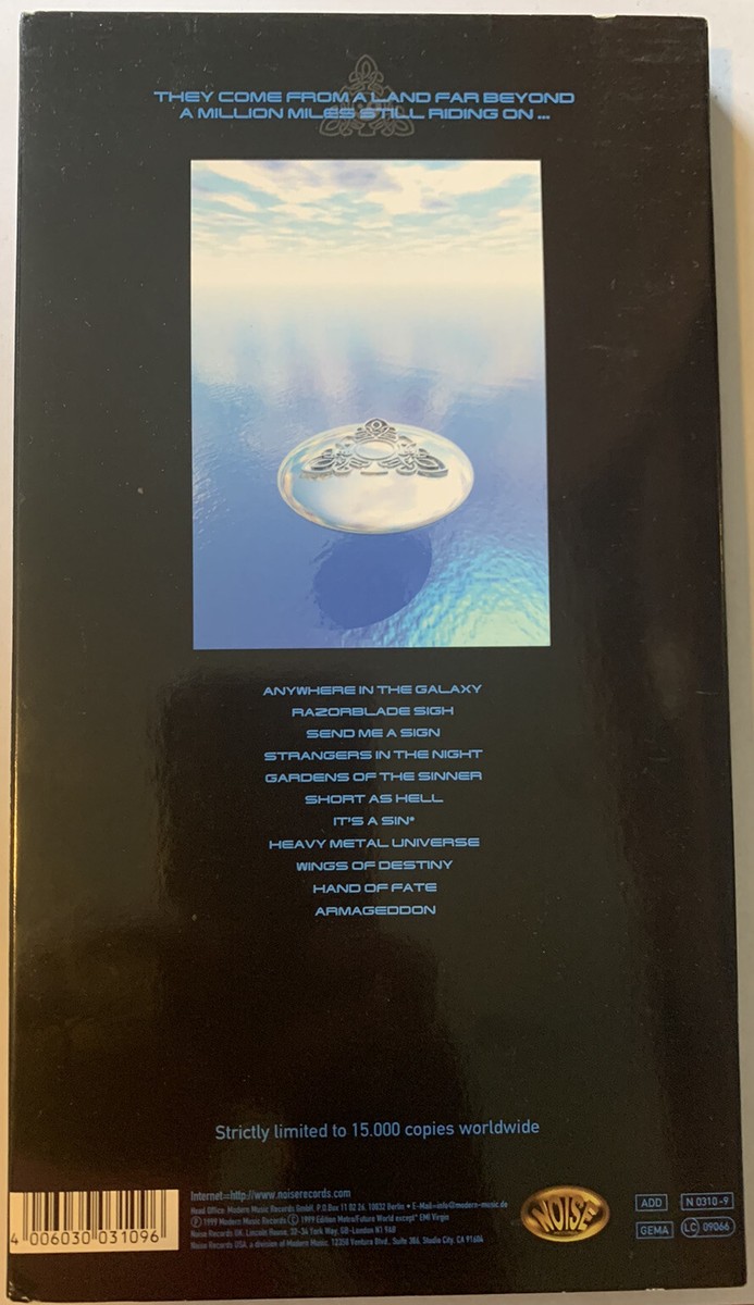 GIGANTIX RADIOACTIVE PARADISEとLPとCDのset GIGANTIX RADIOACTIVE PARADISEとLPとCDのset