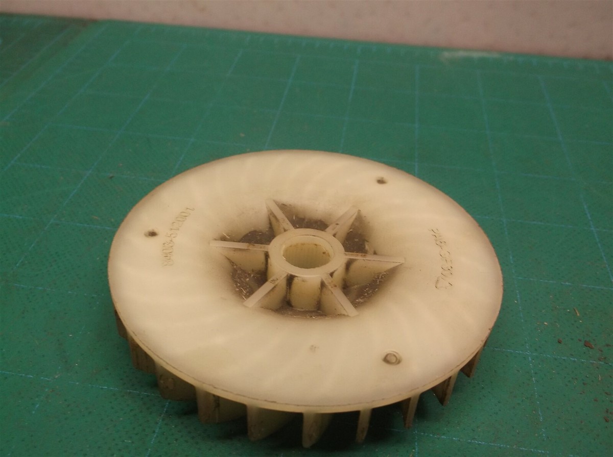 Motor fan off a Black & Decker MM2000_Type2 20