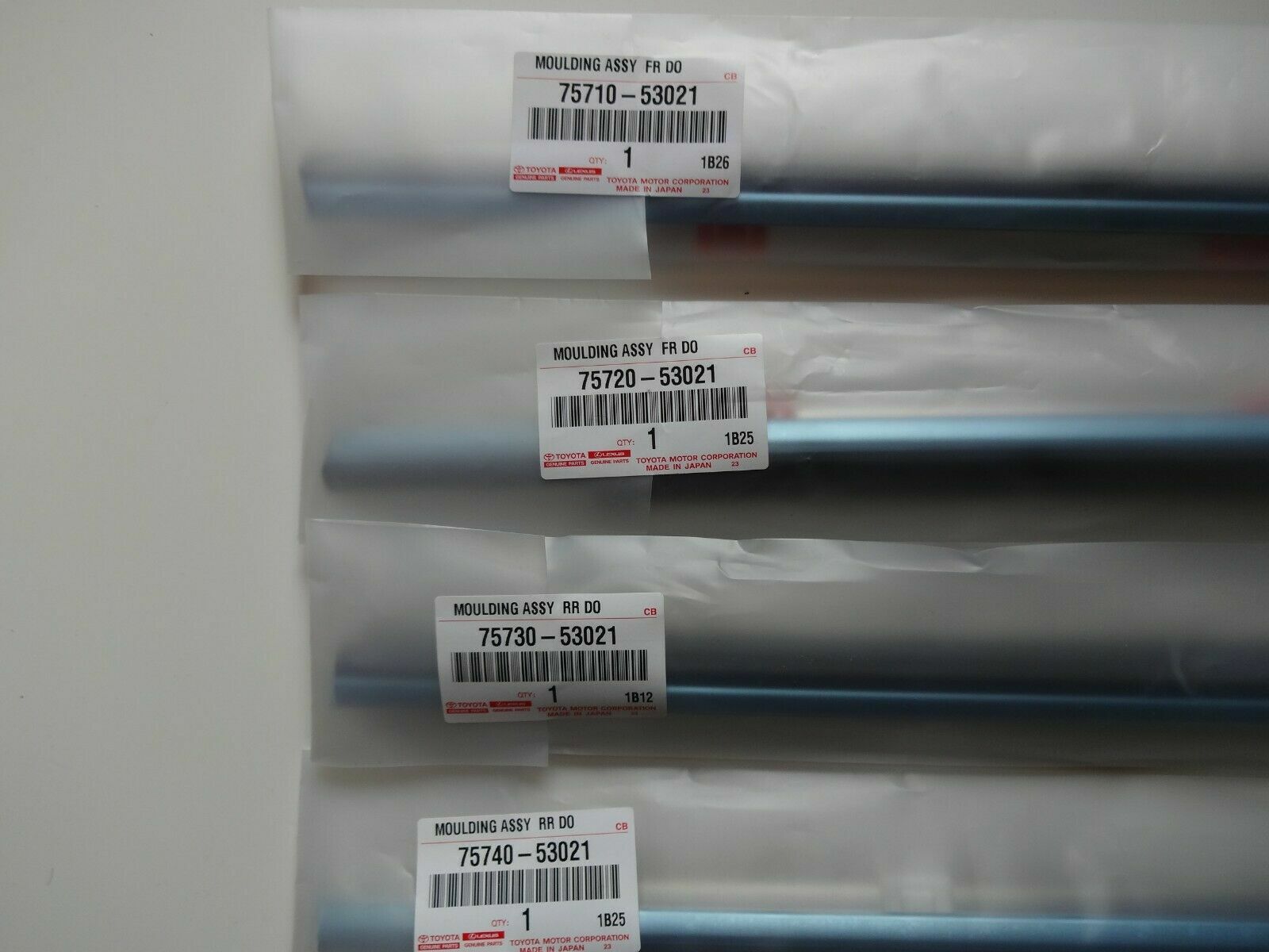 Genuine Lexus IS250 IS350 IS-F Door Belt Molding Set – OEM For 2006-2014 Models